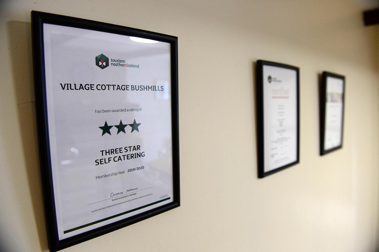 Village Cottage Bushmills Esterno foto