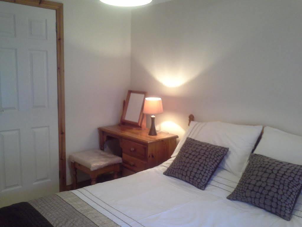 Village Cottage Bushmills Esterno foto